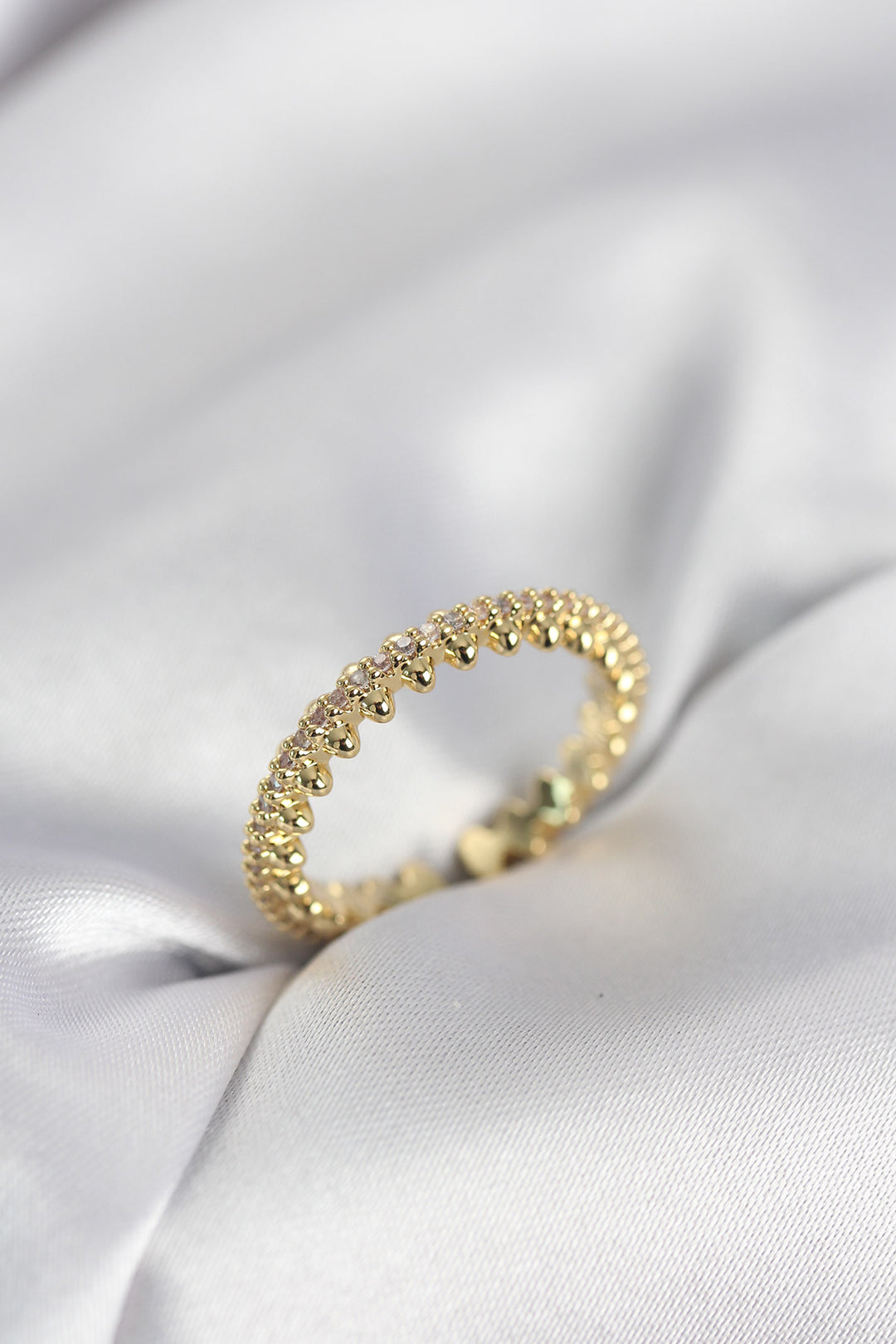 EBJ Gold Renk Sıralı Zirkon Taşlı Model Kadın Yüzük - Turlock