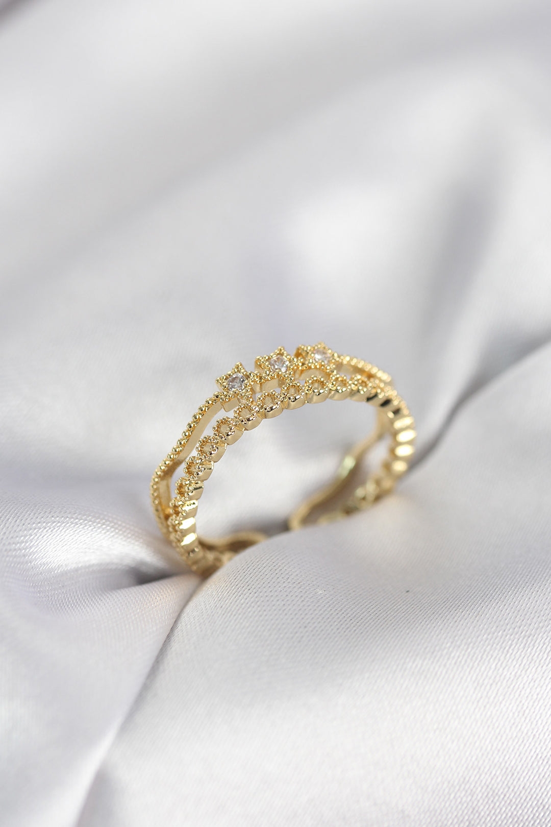 EBJ Gold Renk Minimal Yıldızlı Model Kadın Yüzük - Kaarst
