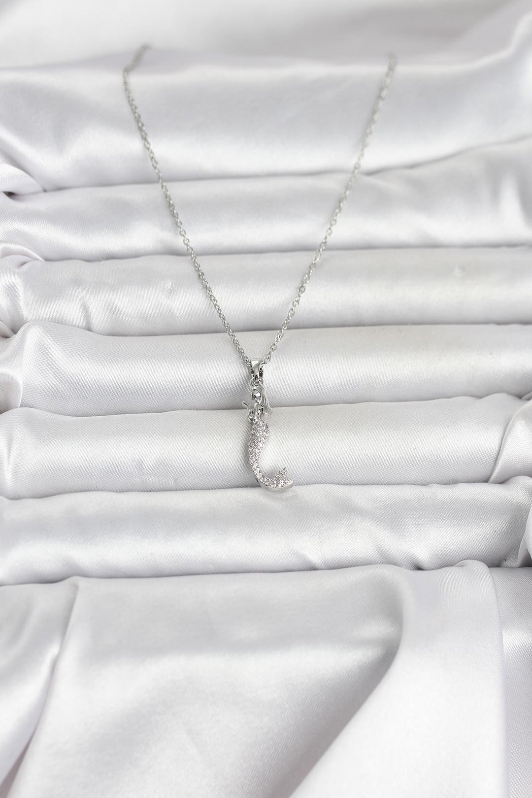 EBJ 316L Çelik Zincir Gümüş Renk Zirkon Taşlı Deniz Kızı Model Kadın Kolye - Silver Spring