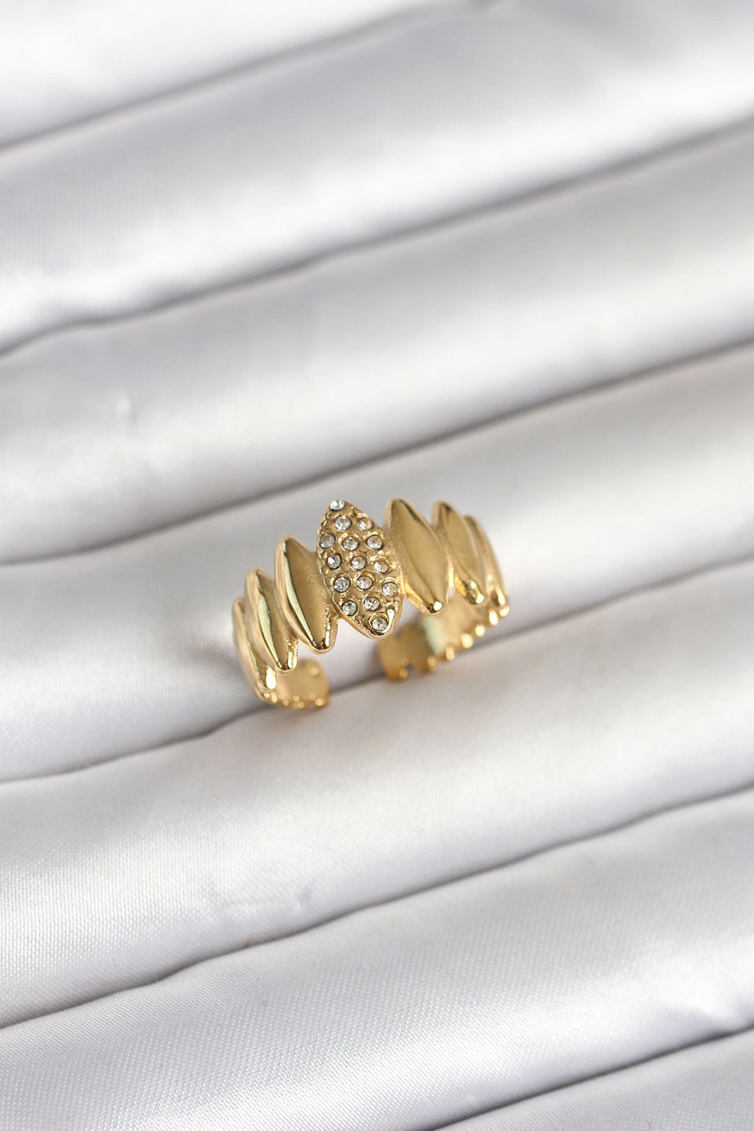 EBJ 316L Çelik Gold Renk Zirkon Taşlı Vintage Model Kadın Yüzük - Bridgewater