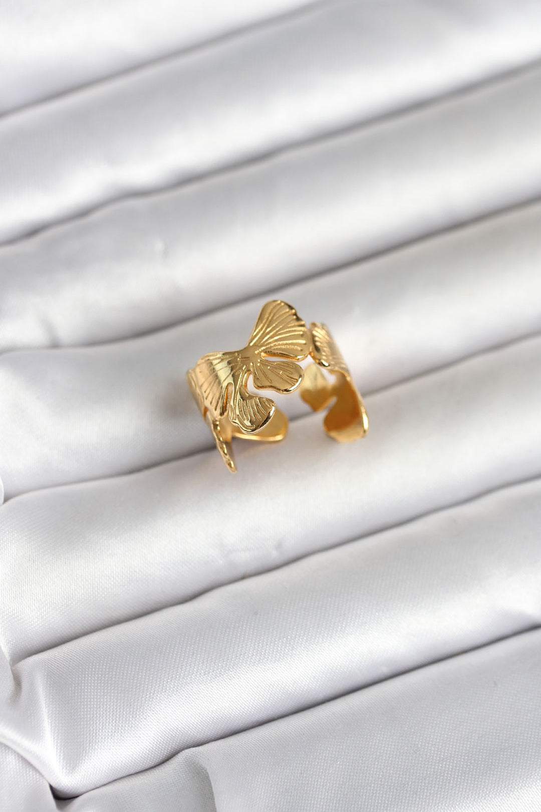EBJ 316L Çelik Gold Renk Lotus Model Kadın Yüzük - Norderstedt