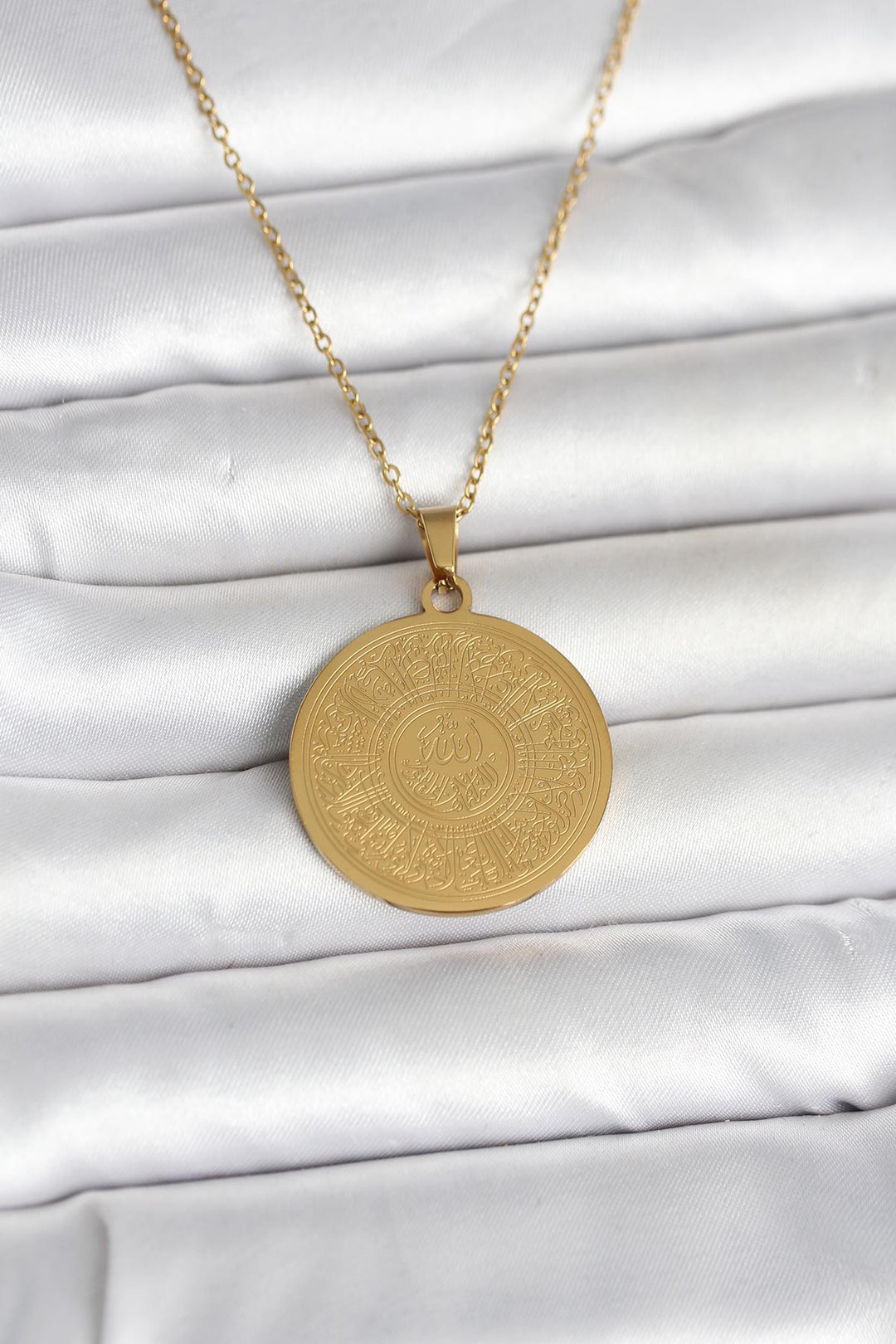 EBJ 316L Çelik Gold Renk Ayetel Kürsi Yazılı Kolye - West Fargo