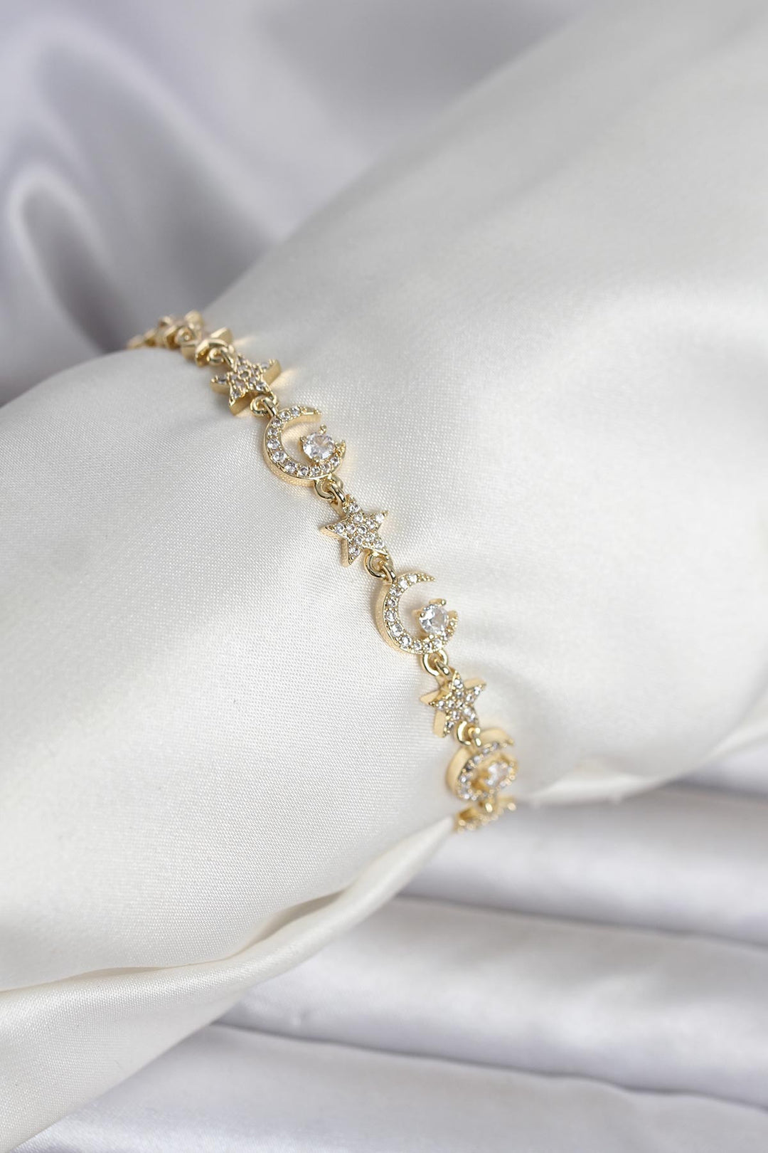 EBJ Pirinç Gold Renk Zirkon Taşlı Ay ve Yıldız Model Kadın Bileklik - El Cajon