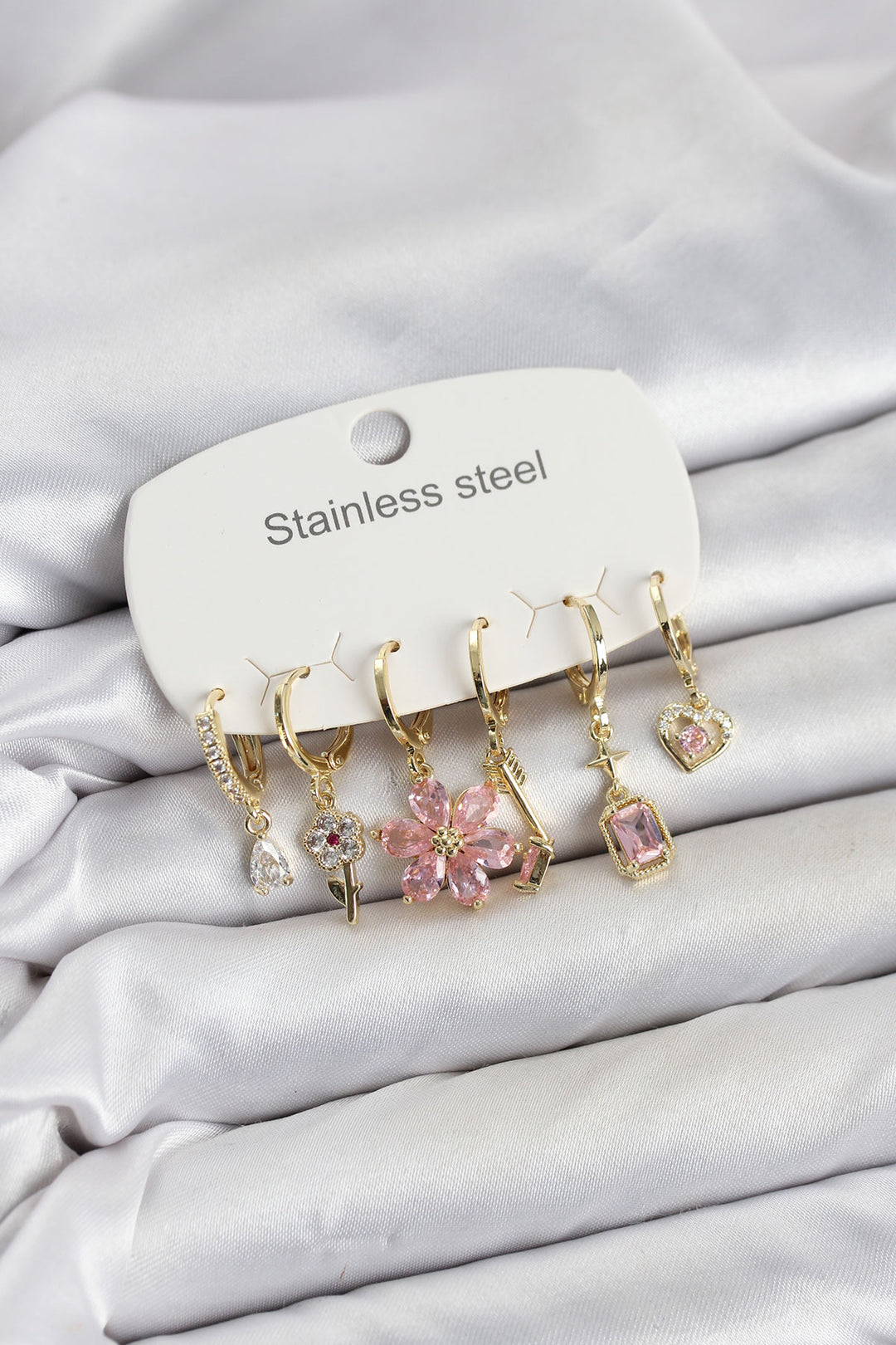 EBJ 316L Çelik Gold Renk Pembe Zirkon Taşlı Lotus Detaylı Kadın Küpe Seti - Rovigo