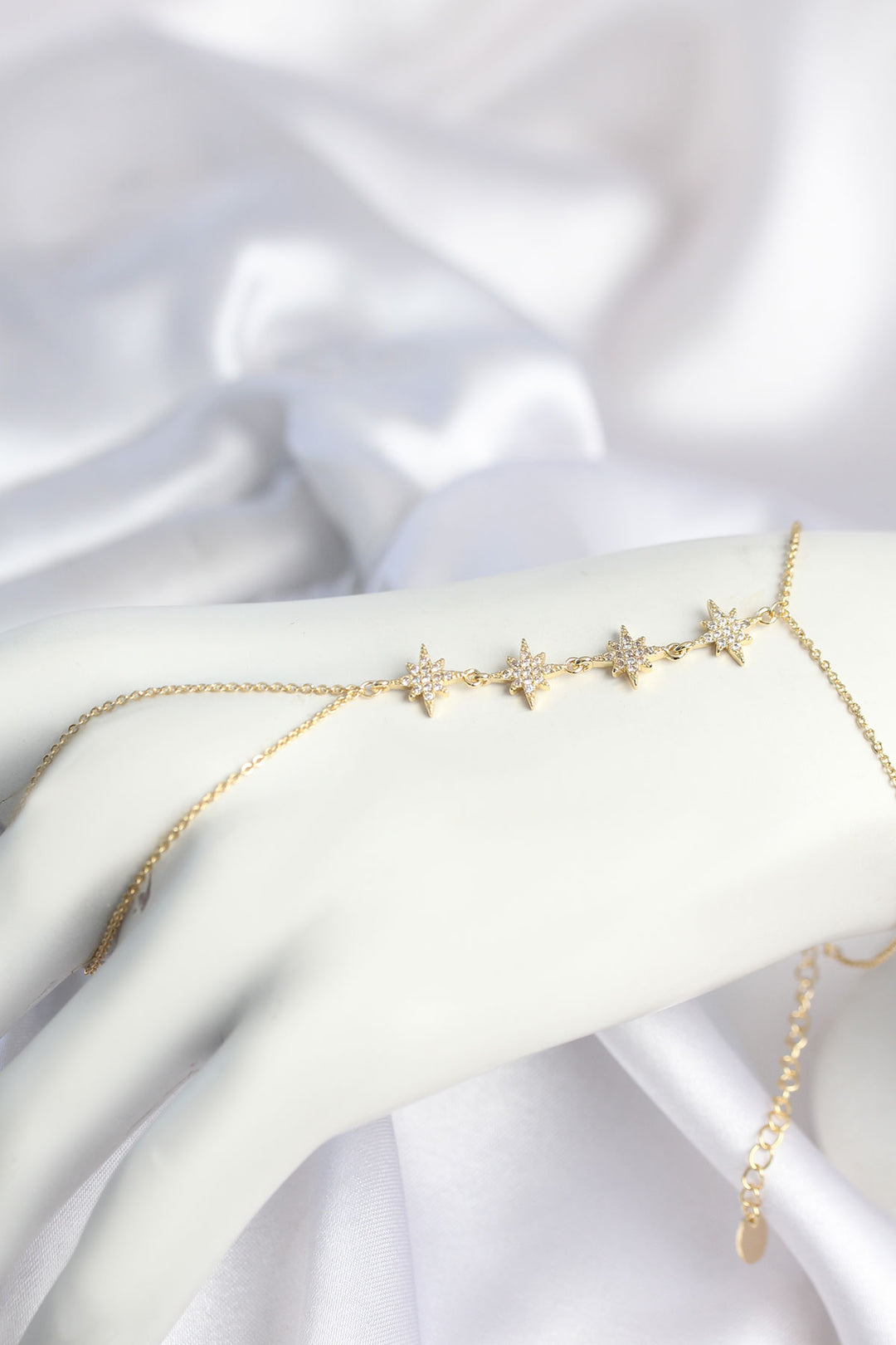 EBJ Gold Renk Zirkon Taşlı Sıralı Kutup Yıldızı Model Şahmeran - Germering