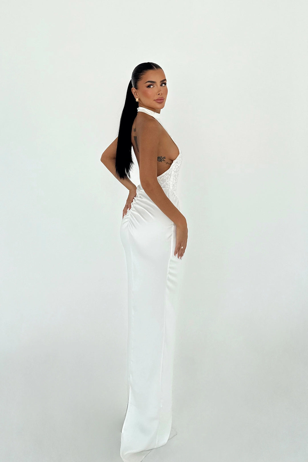 EYY Women White Marlo Lace Detailed Satin Dress - León de los Aldama