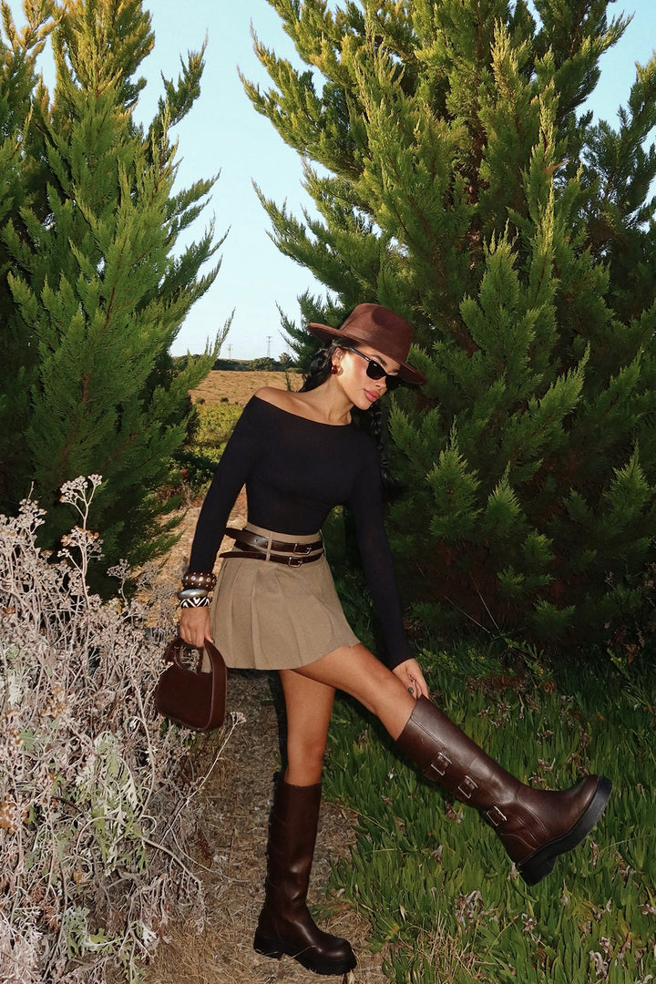 EYY Women Beige Sinatra Double Belted Mini Skirt - Buffalo