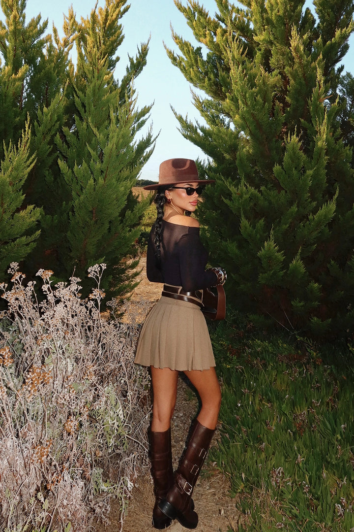 EYY Women Beige Sinatra Double Belted Mini Skirt - Buffalo