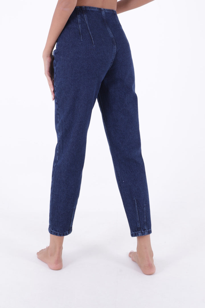 XLJ Boyfriend Jeans مع سهام في الخصر وحواشي مختلطة - Greenock