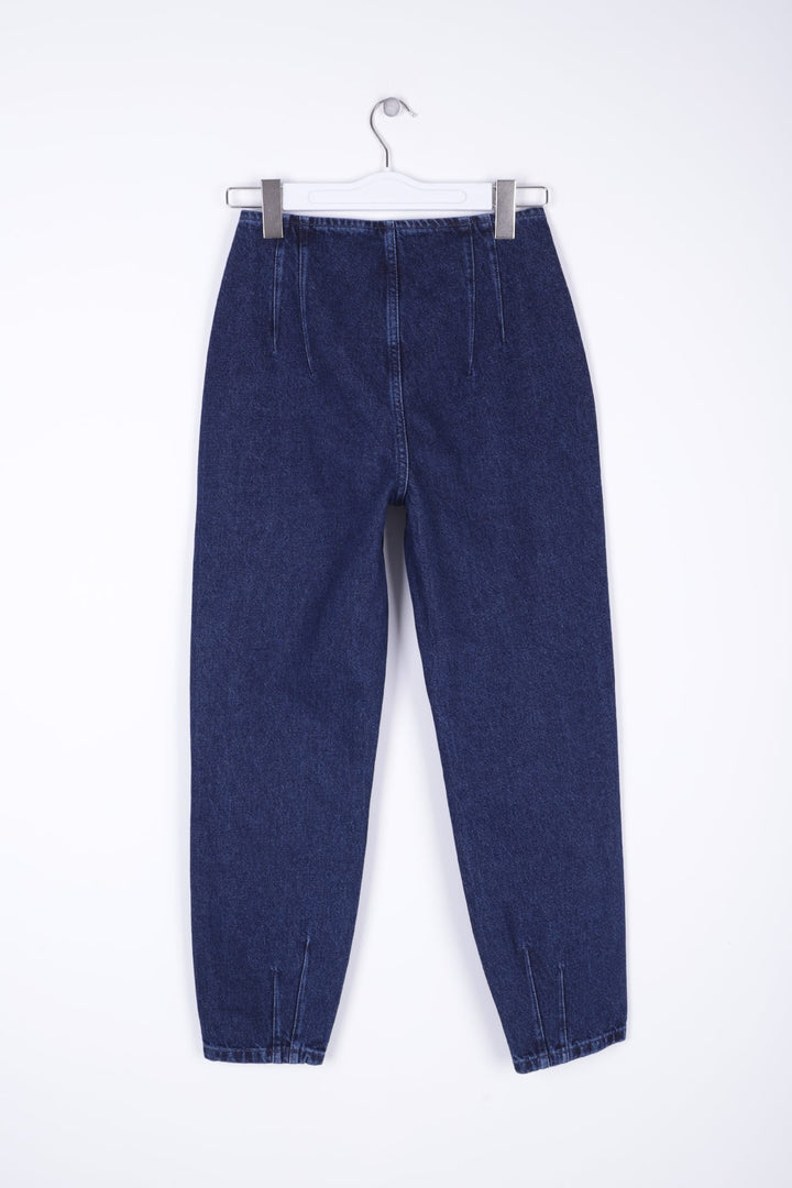 XLJ Boyfriend Jeans مع سهام في الخصر وحواشي مختلطة - Greenock