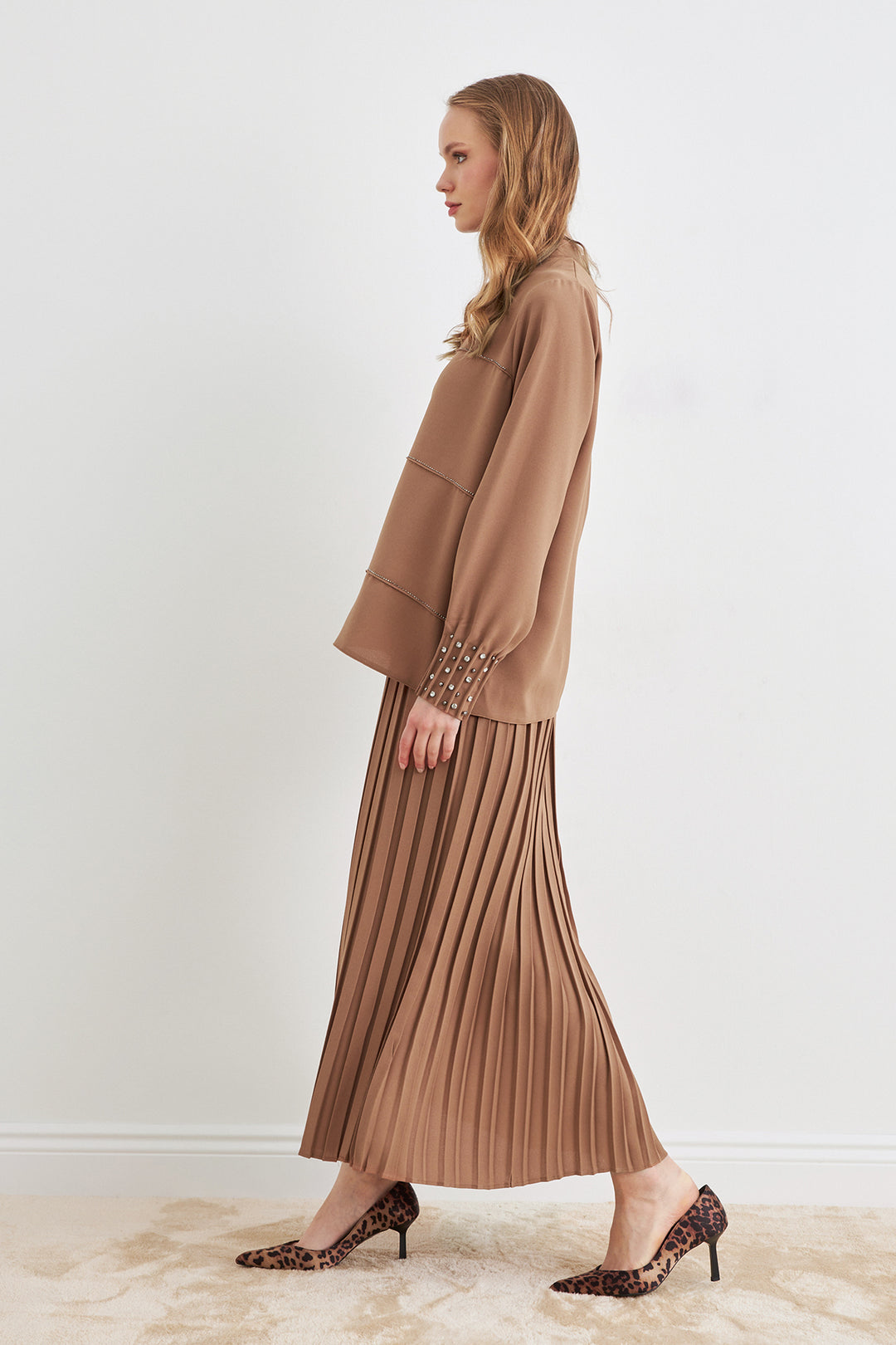 ZRF Women Arin Pile Fabric Two-Piece Set - Camel - San Baudilio de Llobregat