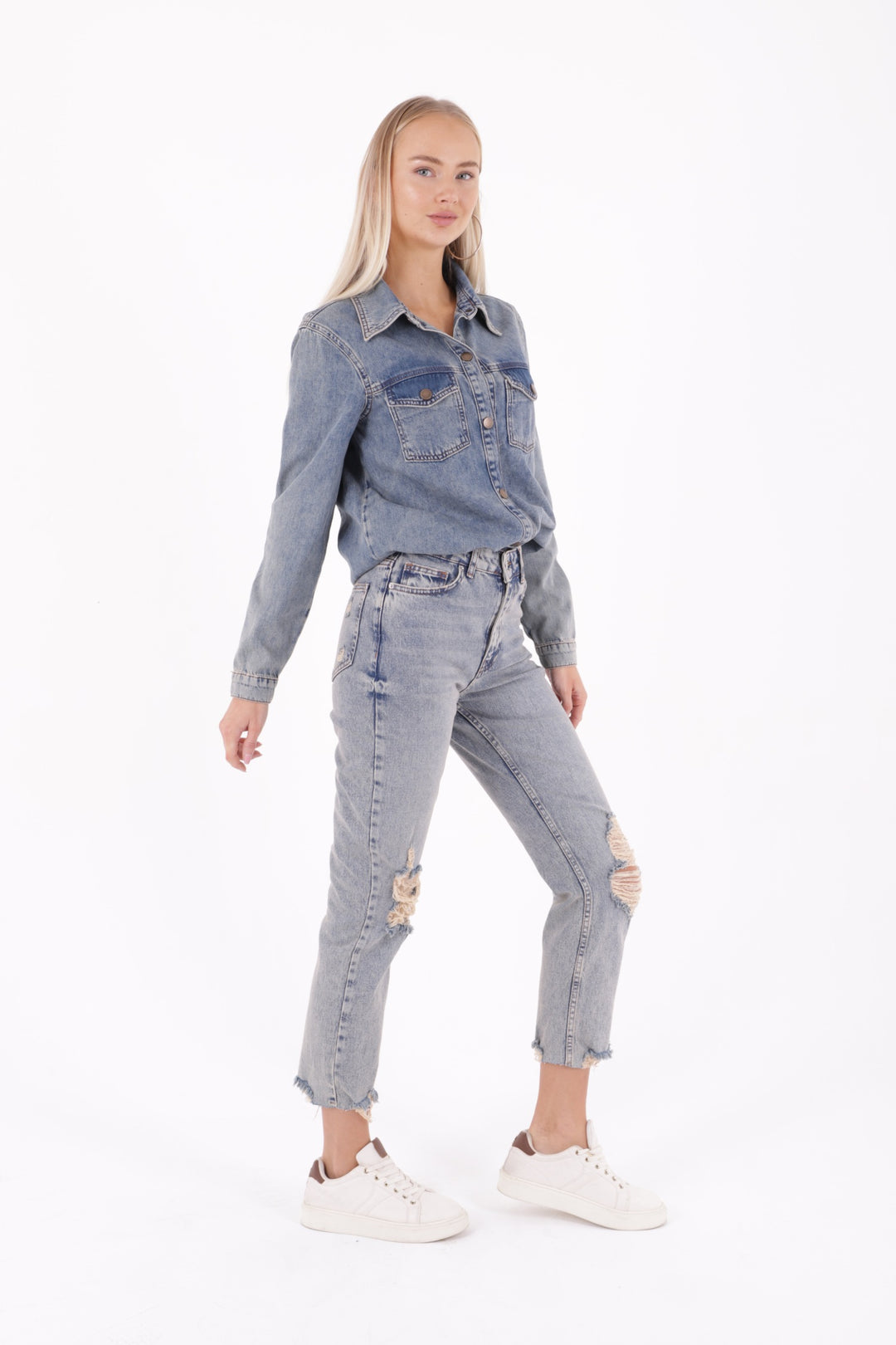 XLJ Mom Fit Jean مع دموع على الساقين مختلط - ويست كوفينا