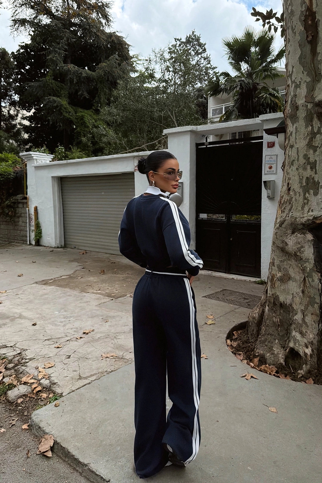 EYY Women Navy Blue Trouser Suit - Louisville