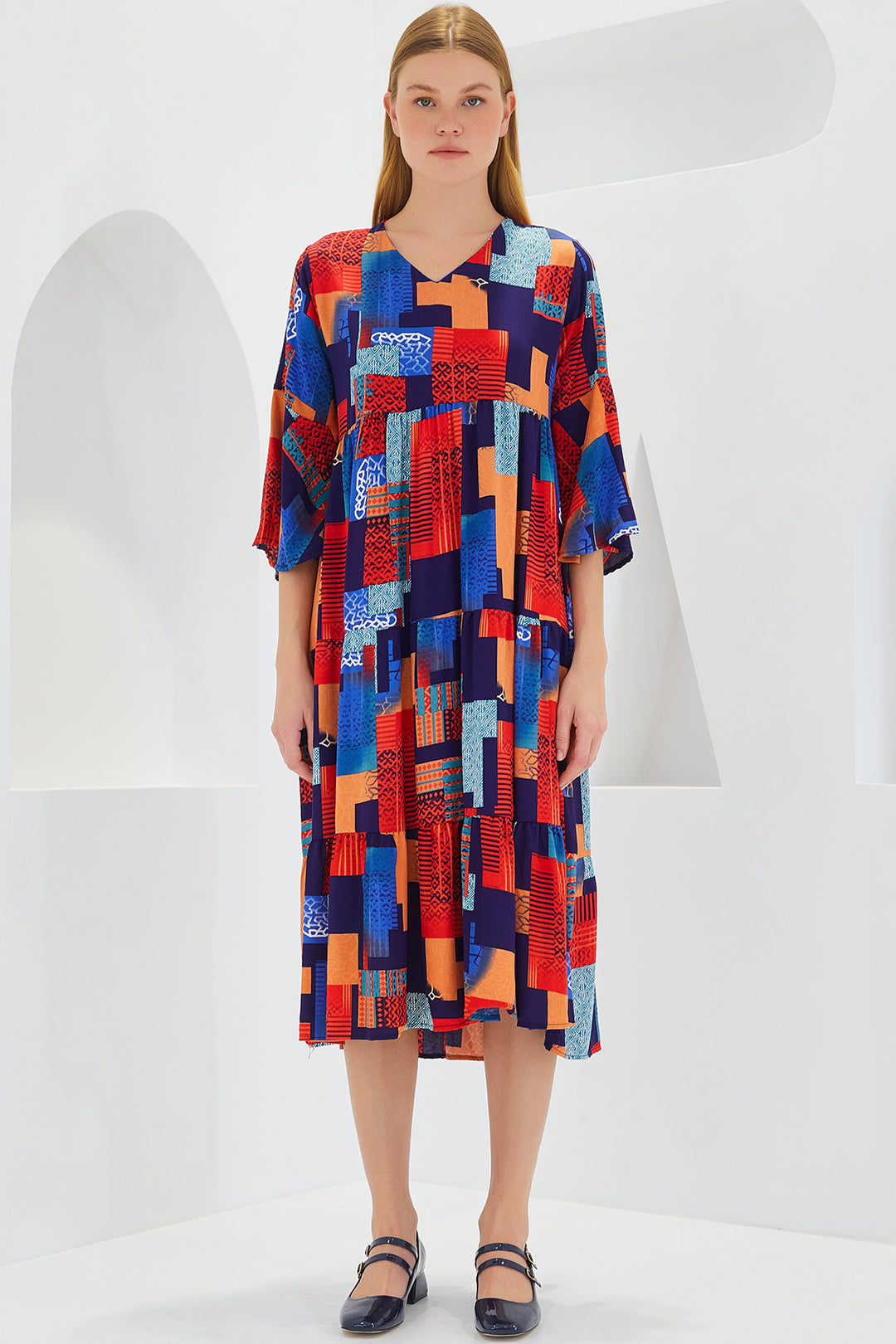 BGD Women Woman Red Vase Patterned Short Sleeve Viscose Dress 1959 - Avondale