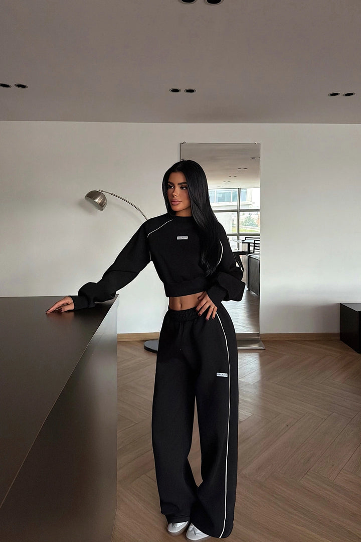 EYY Women Black Tracksuit - Douai