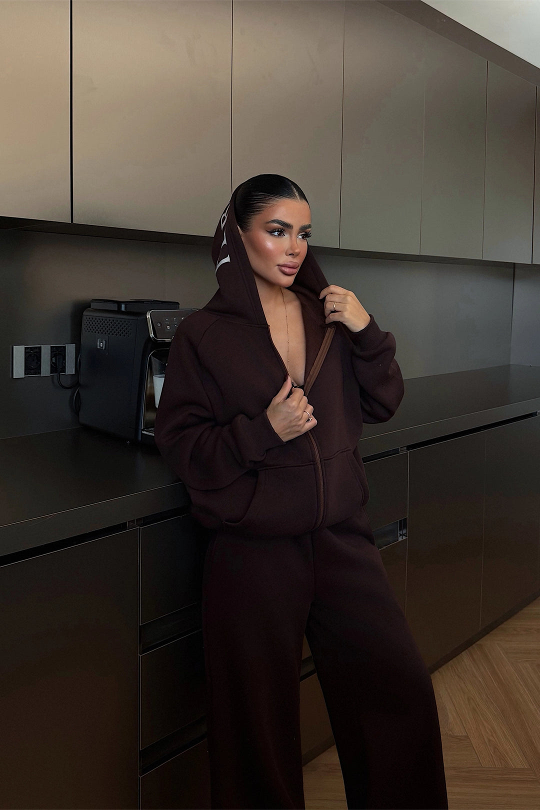 EYY Women Koyu Kahverengi Fermuarlı Eşofman - Parma