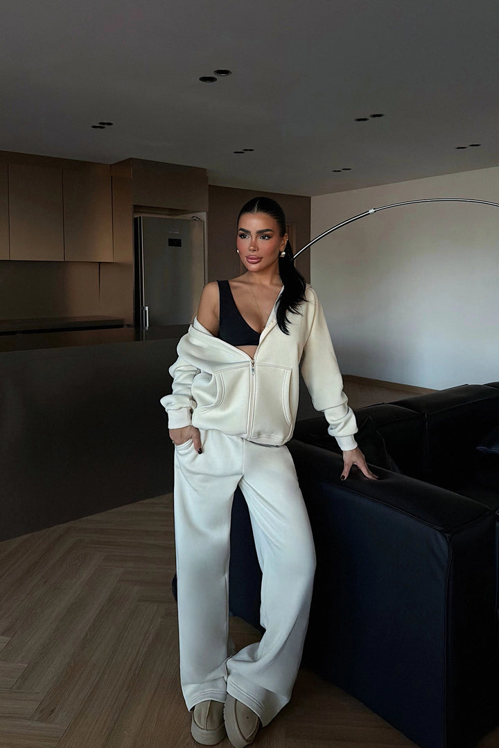 EYY Women Cream Zippered Tracksuit - Mechelen-aan-de-Maas