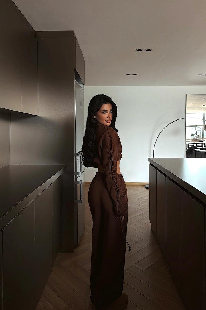 EYY Women Brown Stitched Detail Suit - Reading