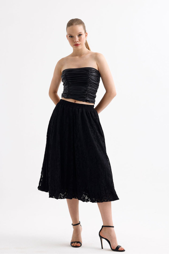 SNS Black Lined Flexible Waist Lace Balloon Skirt - Richmond