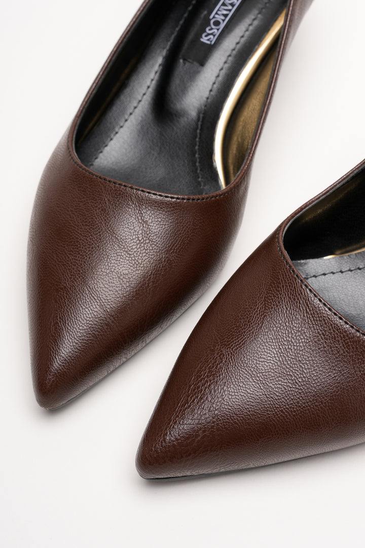 DSM Doss Coffee Skin Low Heel Women's Pointed Toe Women's Shoe - O Fallon