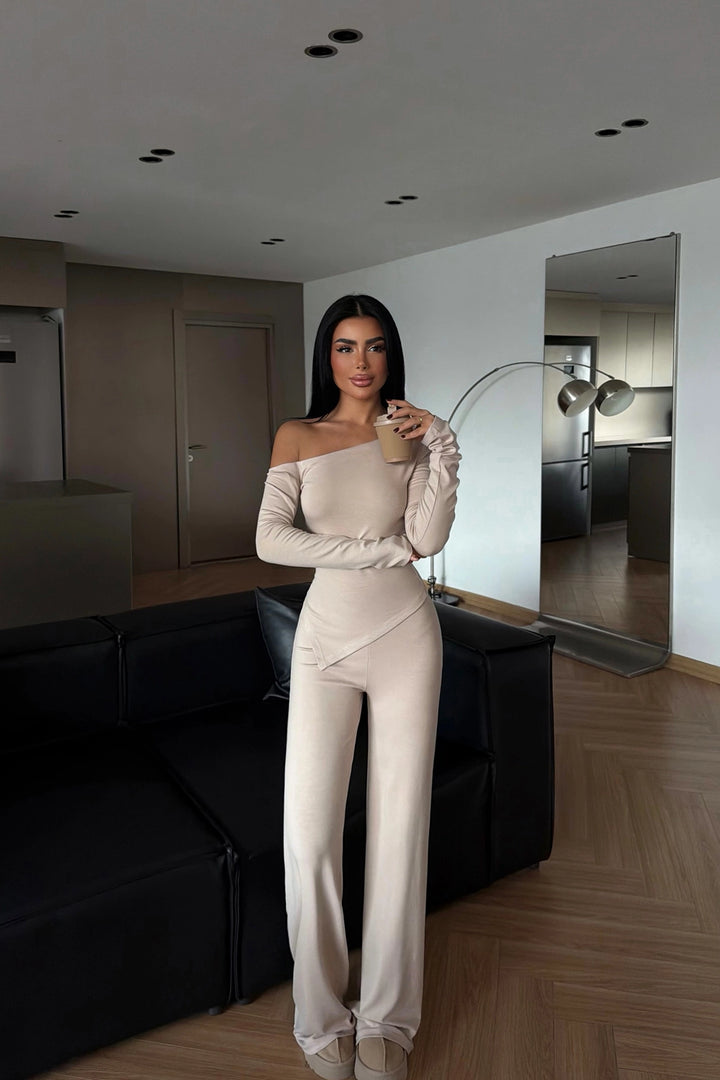 EYY Women Beige Kendrick Suit - Peristéri