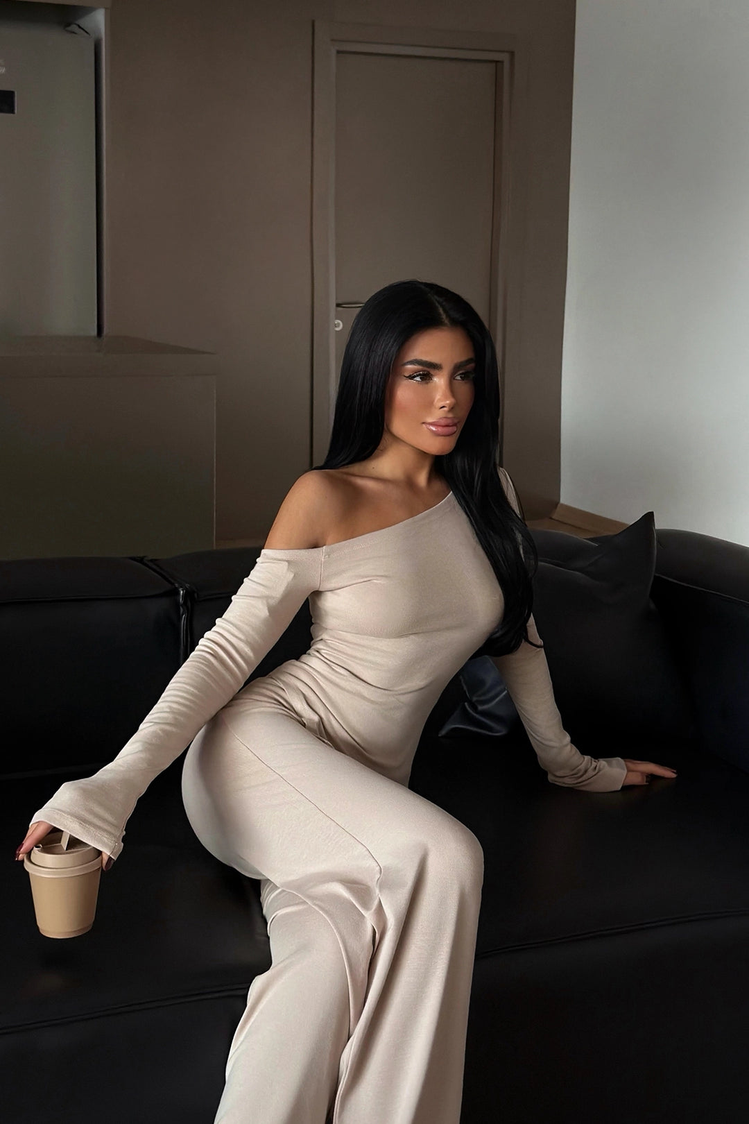 EYY Women Beige Kendrick Suit - Peristéri