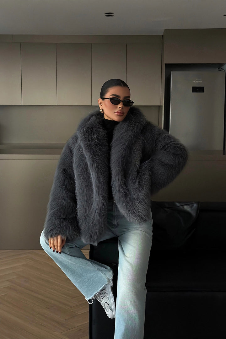 EYY Women Dumanlı Kürk Ceket - Petatlán