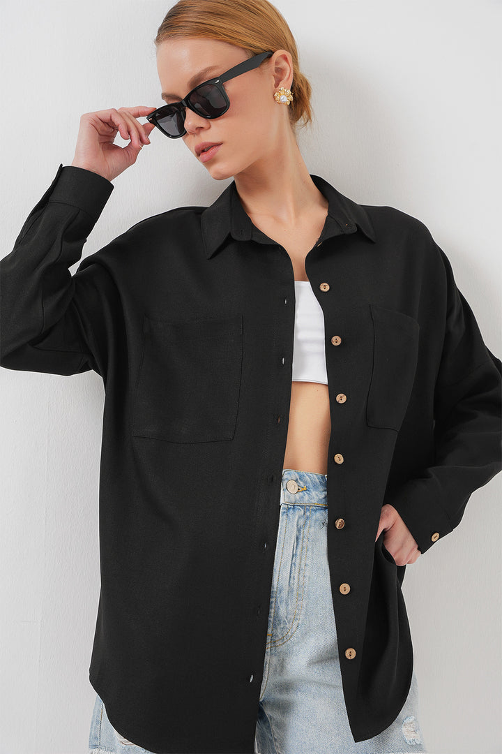 BGD Women Oversized Linen Shirt - Black - East Meadow