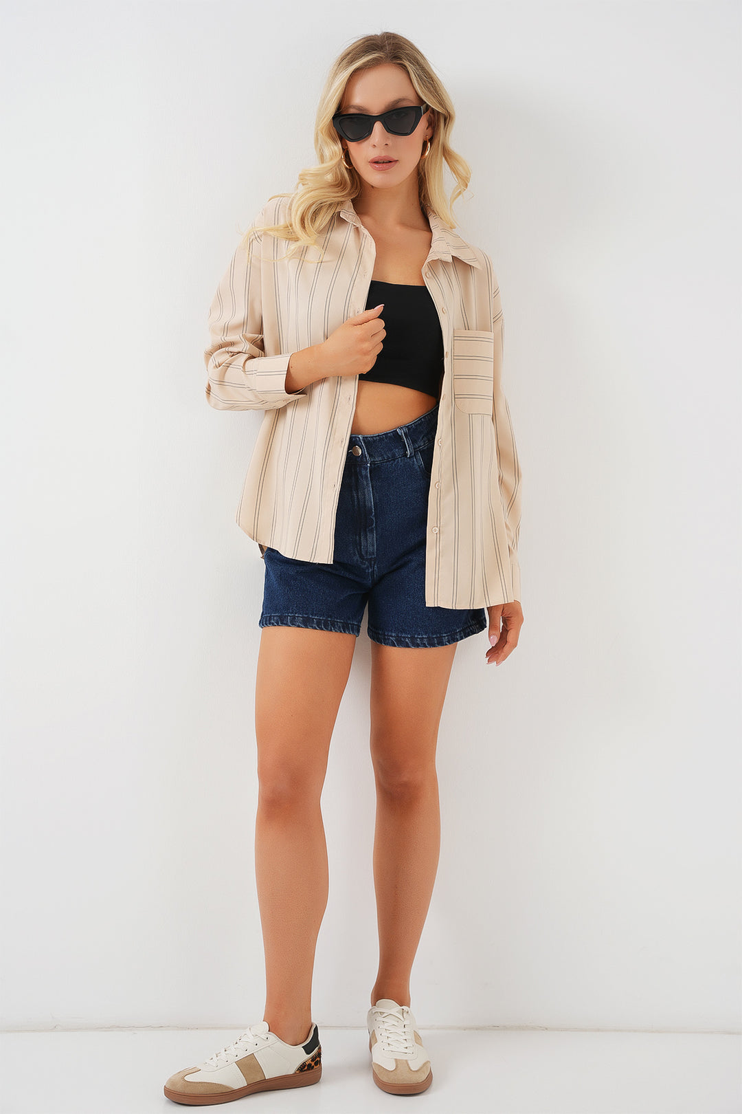BGD Women Pocket Oversized Shirt - Cream - Eberswalde