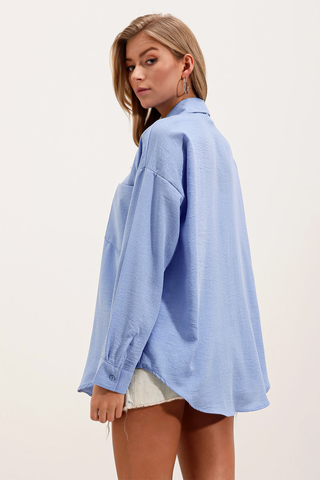 BGD Women Single Pocket Oversized Linen Shirt - Blue - Mount Vernon
