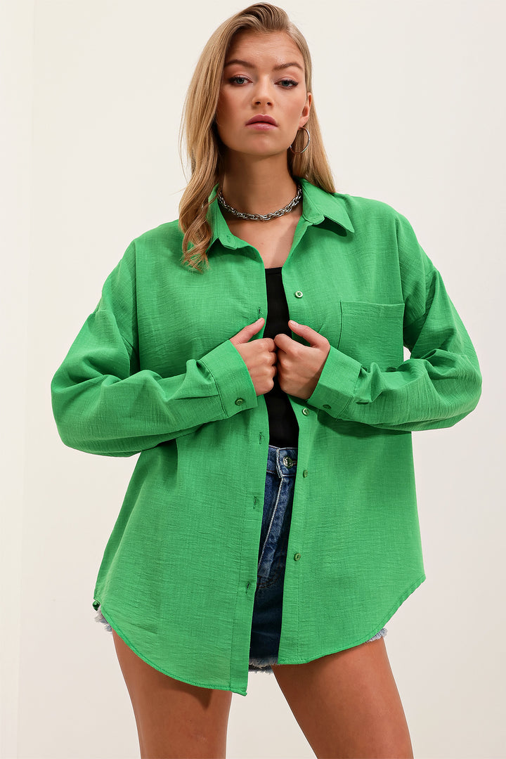 BGD Women Single Pocket Oversized Linen Shirt - Green - Avondale