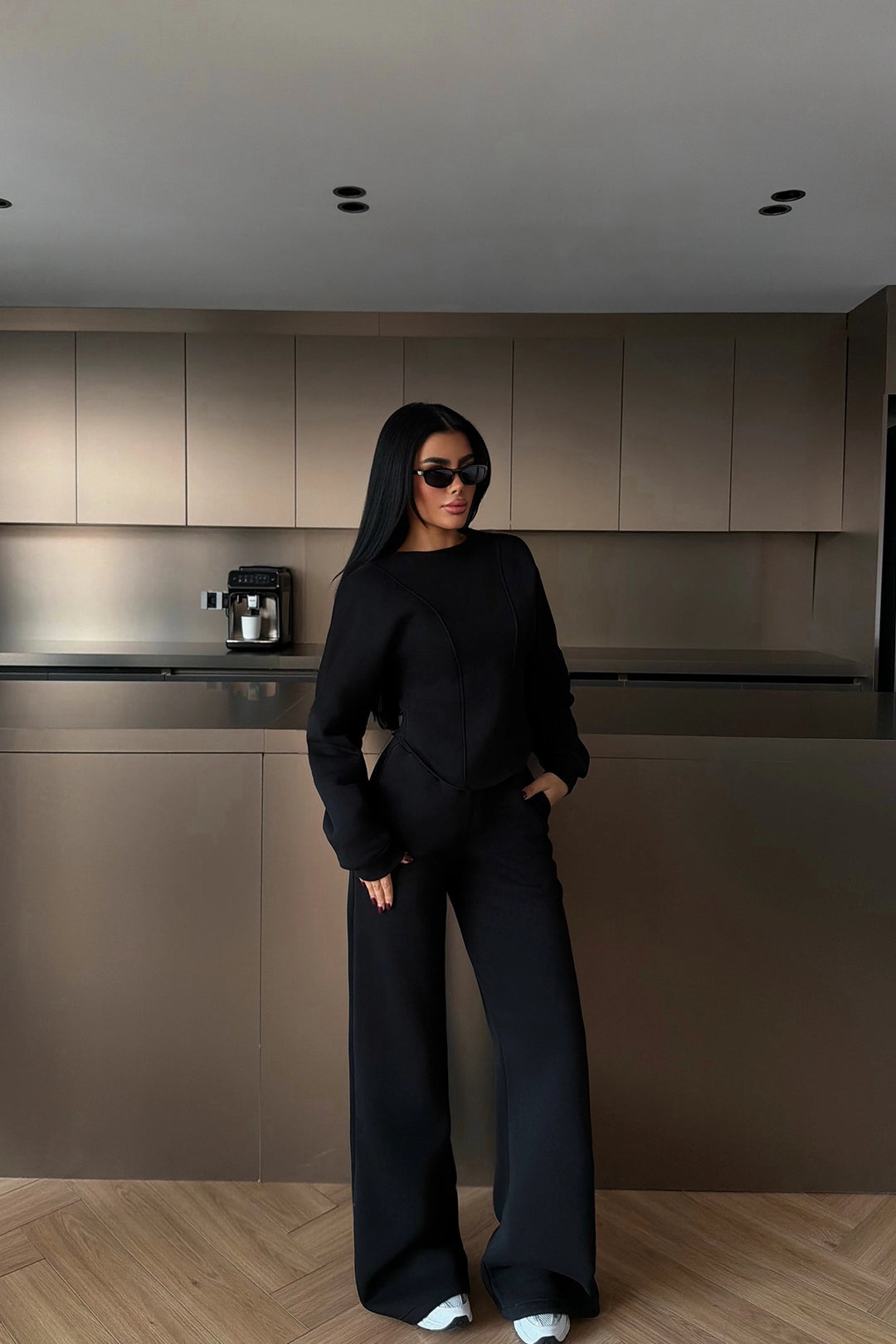 EYY Women Black Tracksuit - Brest