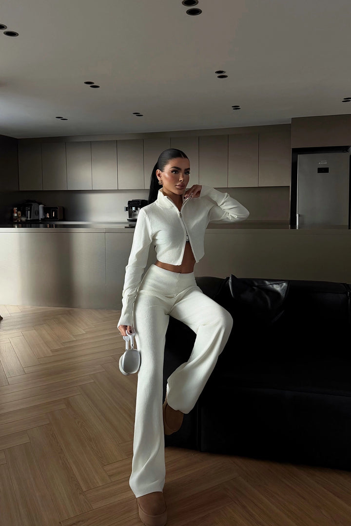 EYY Women White Zippered Knitwear Suit - Chur