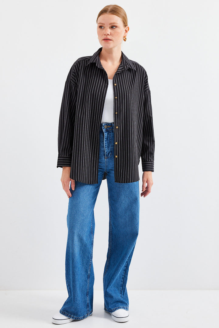 BGD Women Striped Oversized Long Basic T-shirt - Black - Avondale
