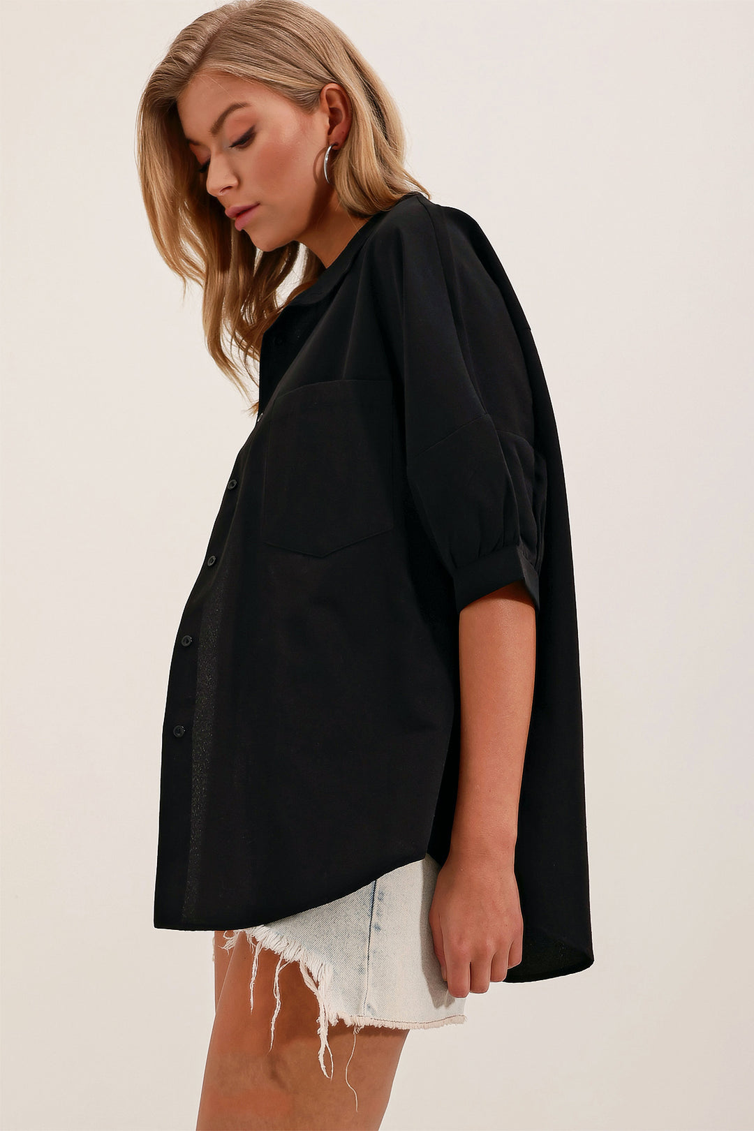BGD Women Oversize Short Sleeve Basic T-Shirt - Black - Cesena