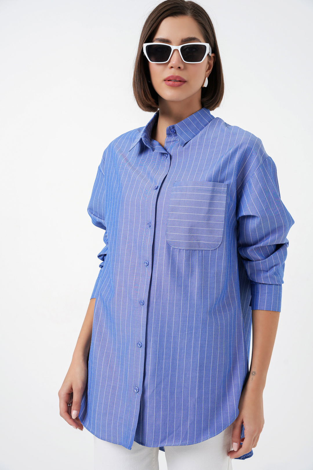 BGD Women Cep Detaylı Çizgili Oversize Gömlek - Lacivert - Bootle