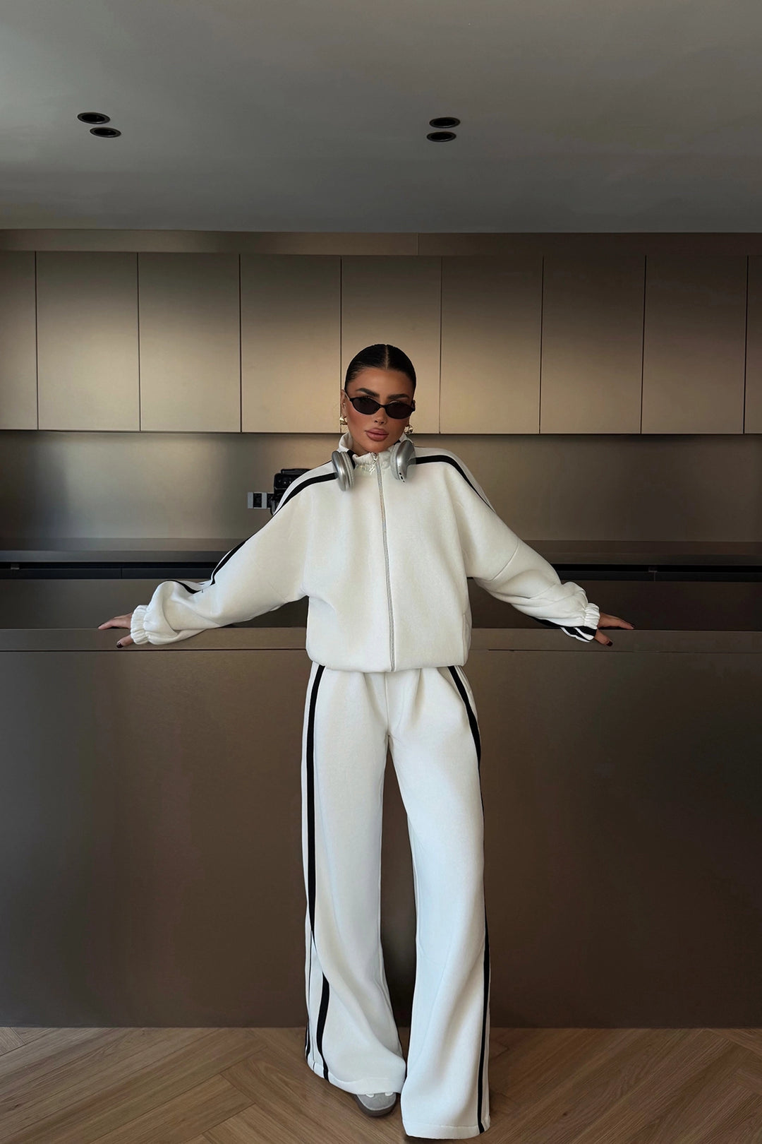 EYY Women Black Striped Tracksuit - Toronto