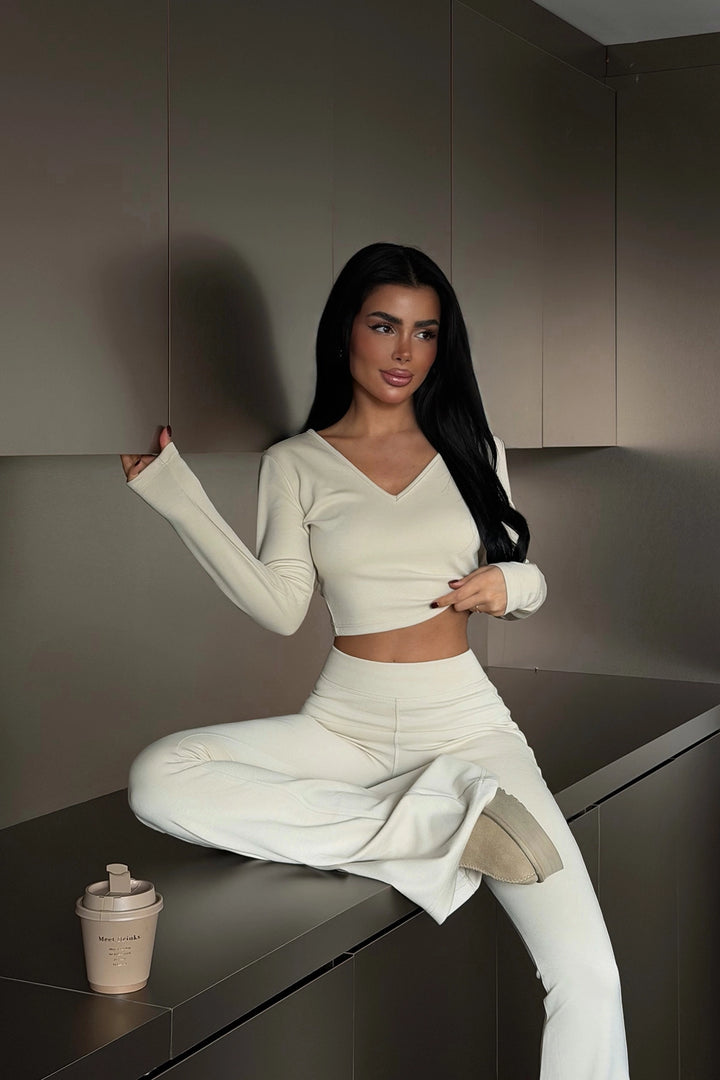 EYY Women Beige Aesop Suit - Benevento