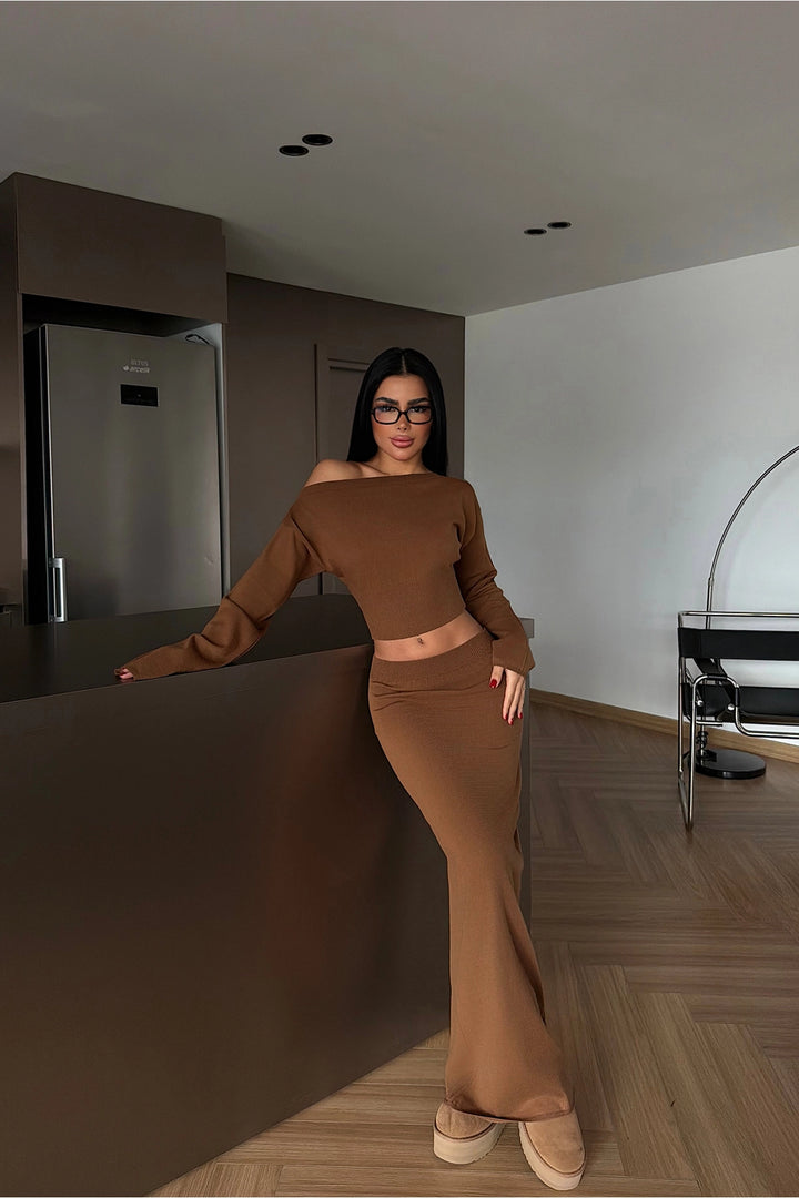 EYY Women Tan Long Sleeve Skirt Set - Stoke-on-Trent