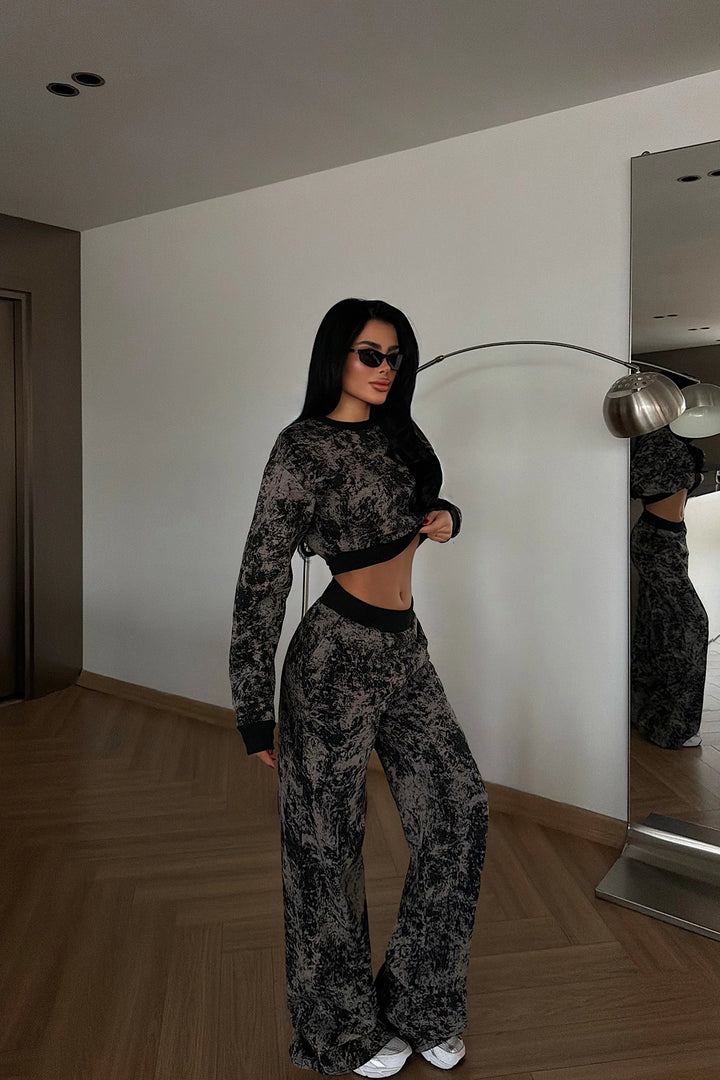 EYY Women Black Patterned Tracksuit - Exmouth