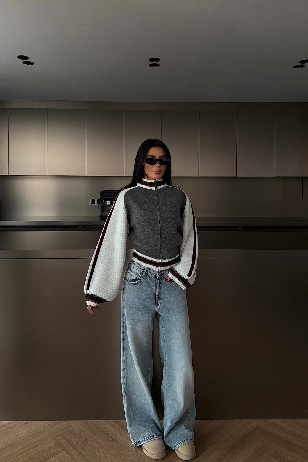 EYY Women Gray Zippered Knit Cardigan - Diamond Bar