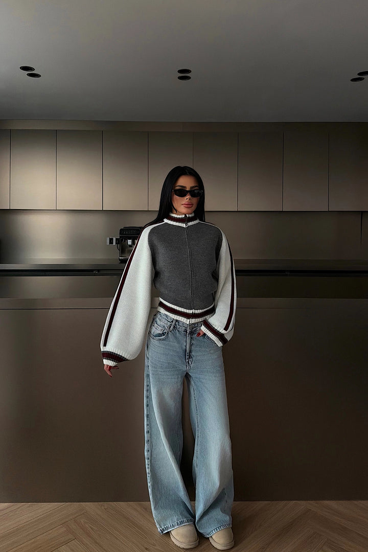 EYY Women Gray Zippered Knit Cardigan - Diamond Bar