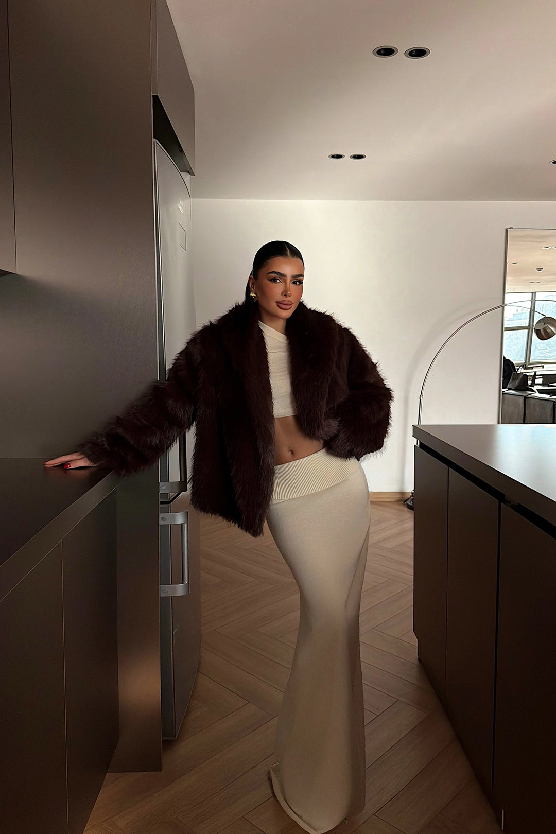 EYY Women Dark Brown Fur Coat - Tuckahoe