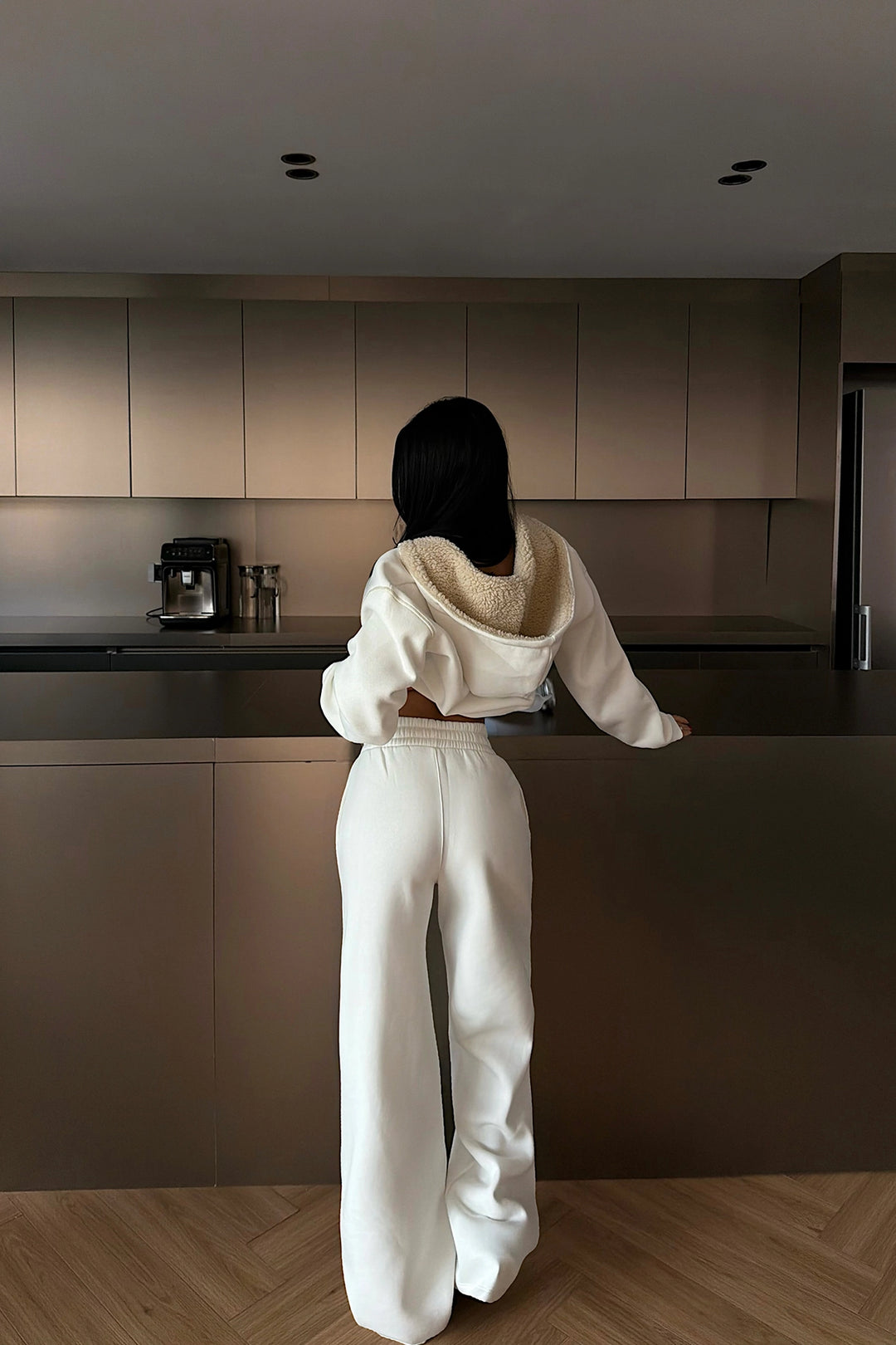 EYY Women White Half-Zip Tracksuit Set - South Brunswick