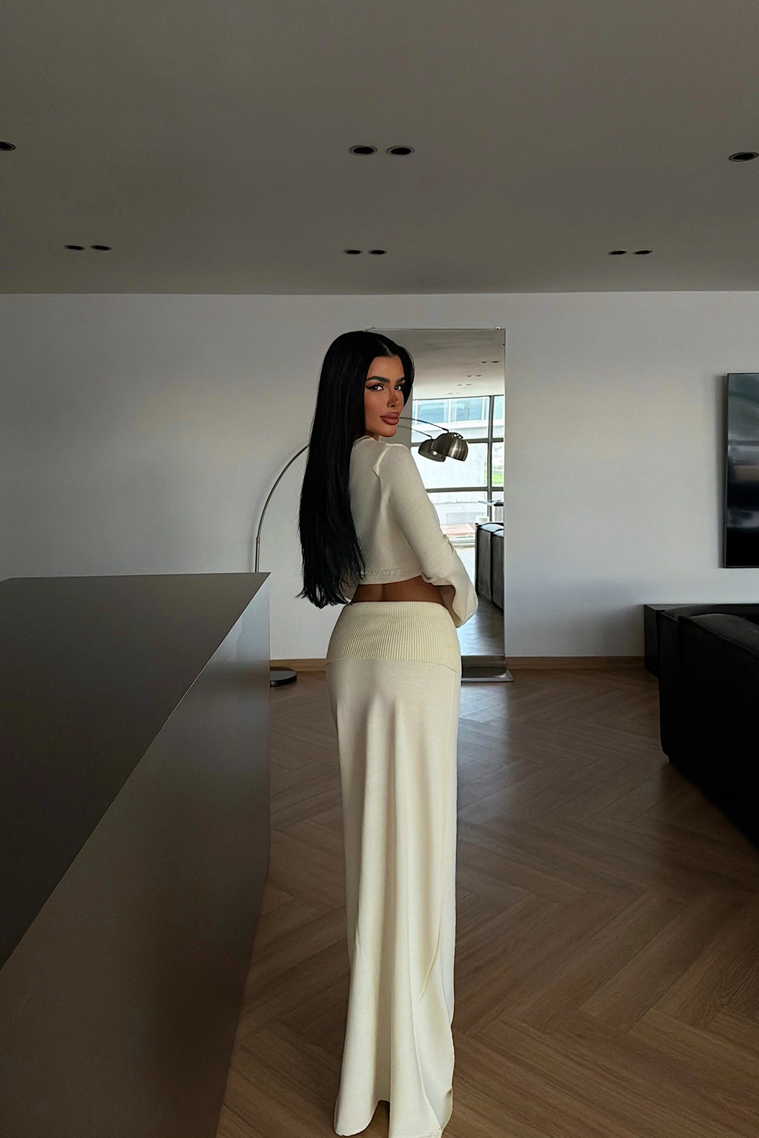 EYY Women Cream Skirt Set - Novomoskovsk