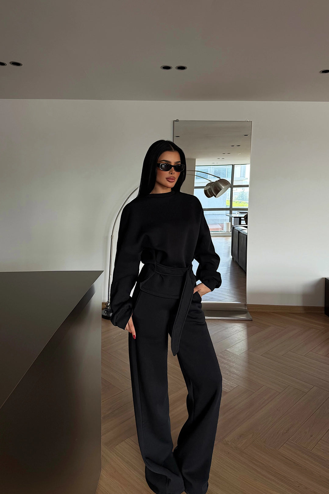 EYY Women Black Belt Detail Trousers Set - Wermelskirchen