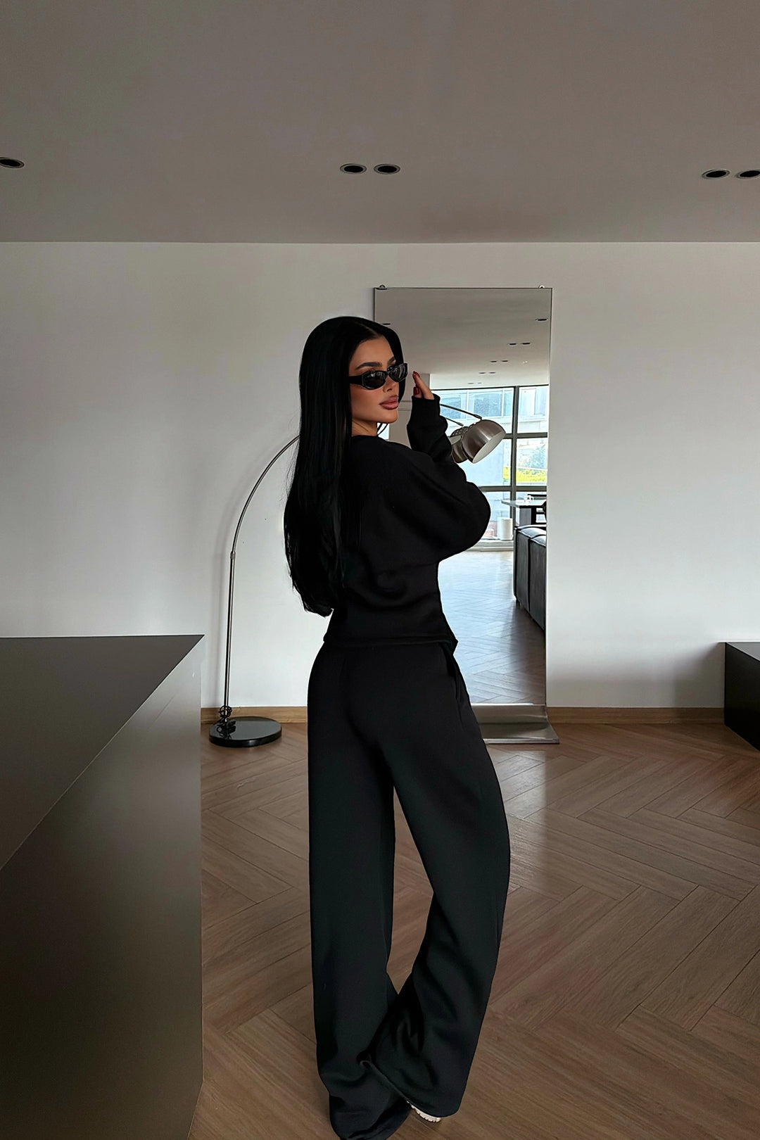 EYY Women Black Belt Detail Trousers Set - Wermelskirchen