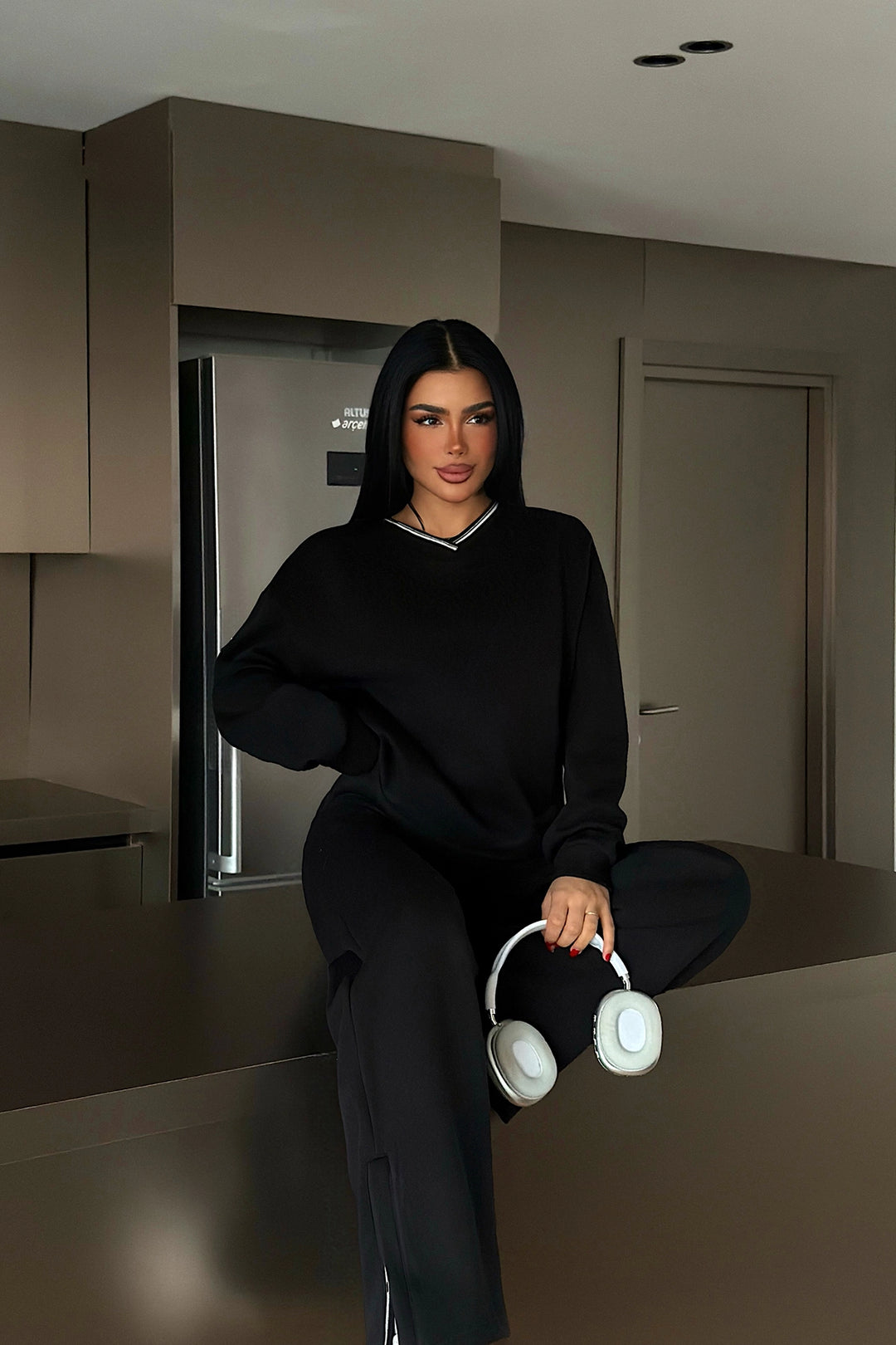 EYY Women Black Kassel Tracksuit - Issaquah