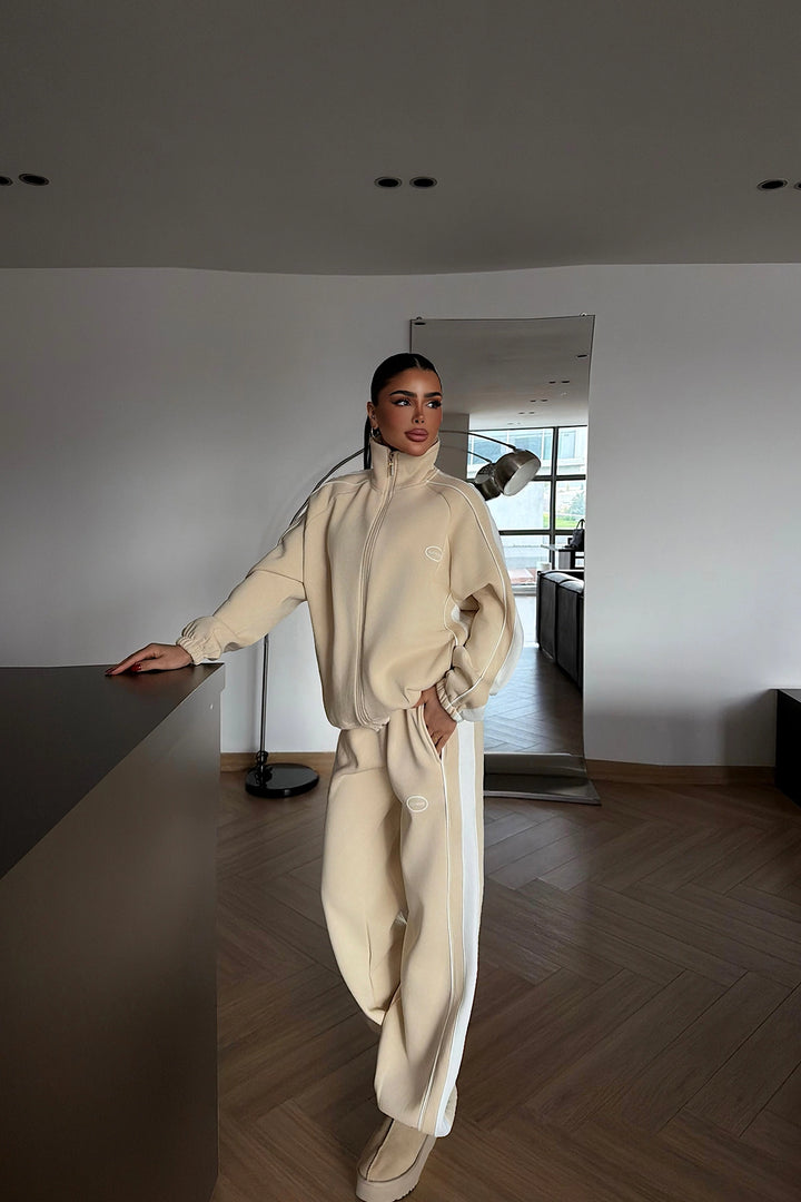 EYY Women Cream Gionna Tracksuit Set - Monroe