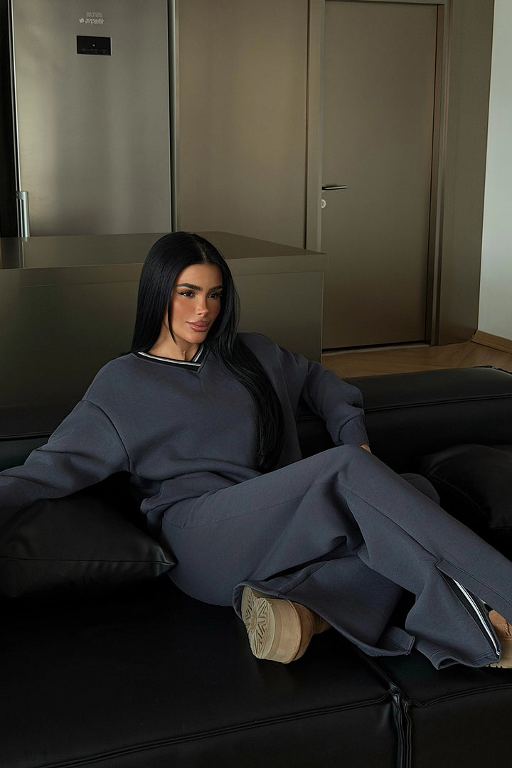 EYY Women Smoke Gray V-Neck Tracksuit Set - Ferrol